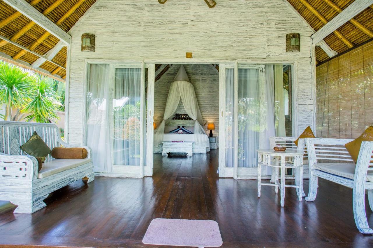 Bay Shore Huts Lembongan Zewnętrze zdjęcie