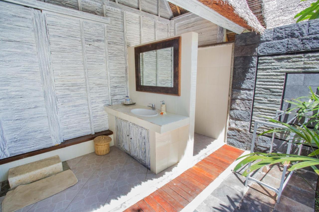 Bay Shore Huts Lembongan Zewnętrze zdjęcie